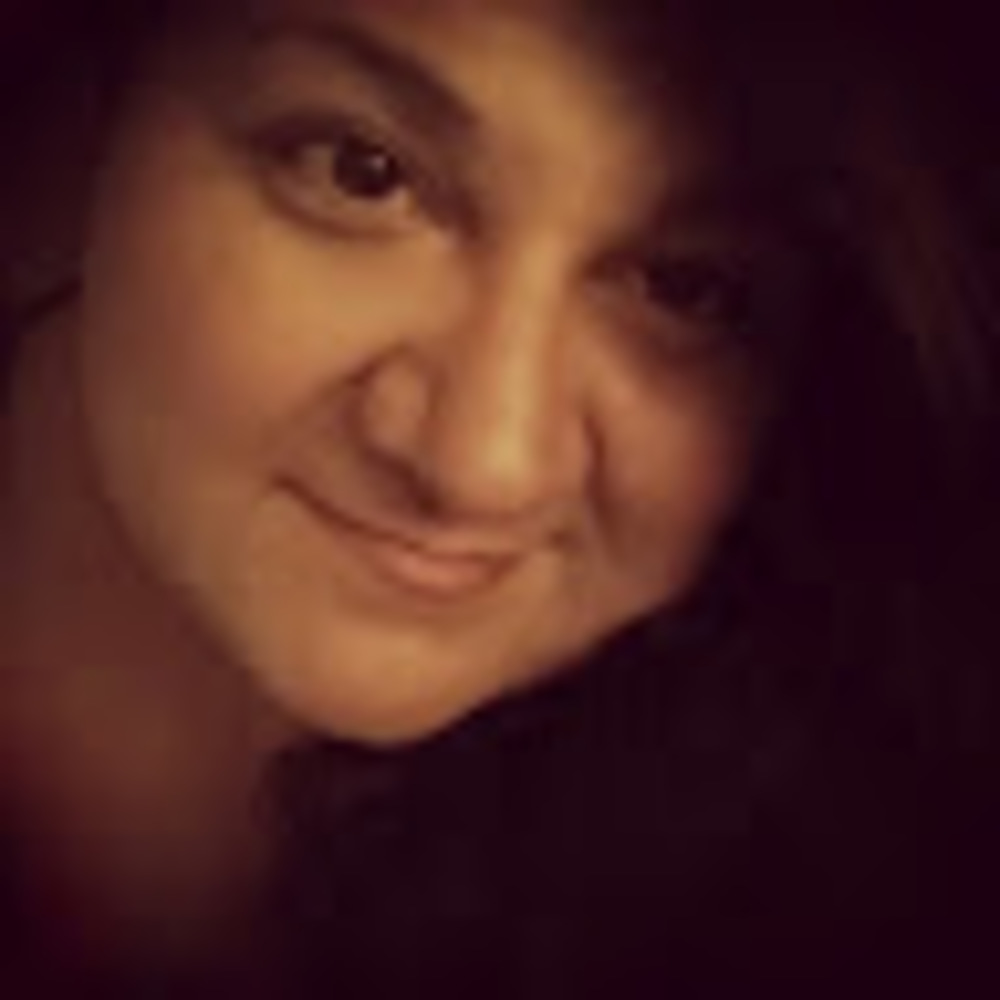 Meet your Posher, Analia